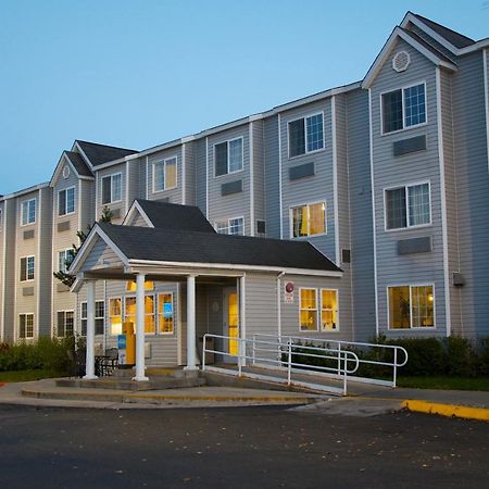 Baymont Inn & Suites By Wyndham Anchorage Airport Exterior photo